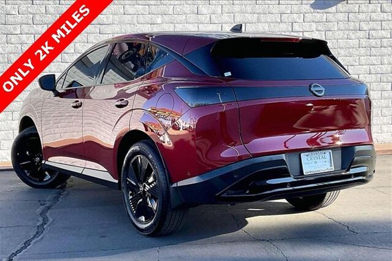 Used 2025 Nissan Murano SVImage 10
