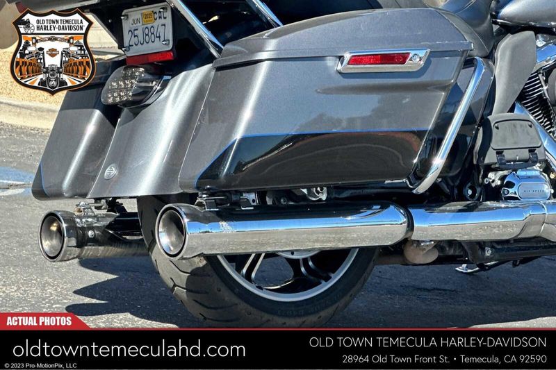 2021 Harley-Davidson Electra GlideImage 14