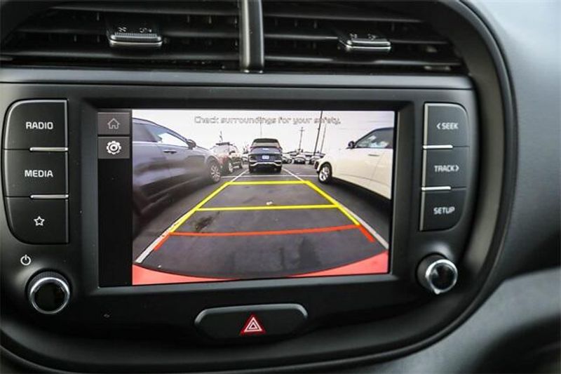 2025 Kia Soul LXImage 23