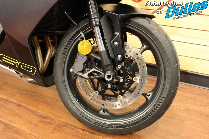 2025 Triumph Daytona 660 Image 13