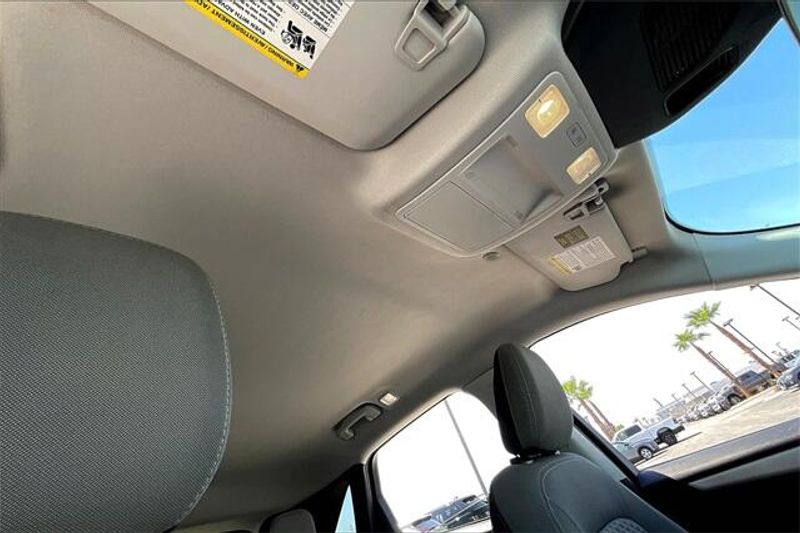 Used 2022 Ford Escape SEImage 29