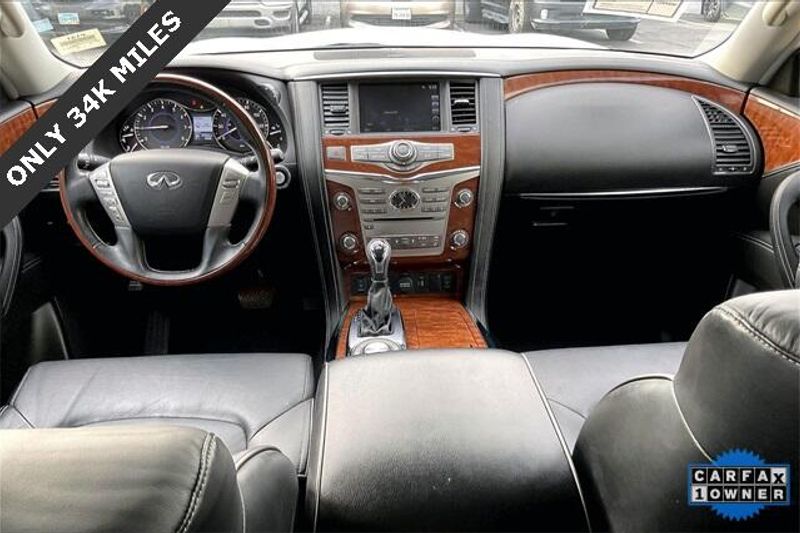 Used 2018 INFINITI QX80 BaseImage 15