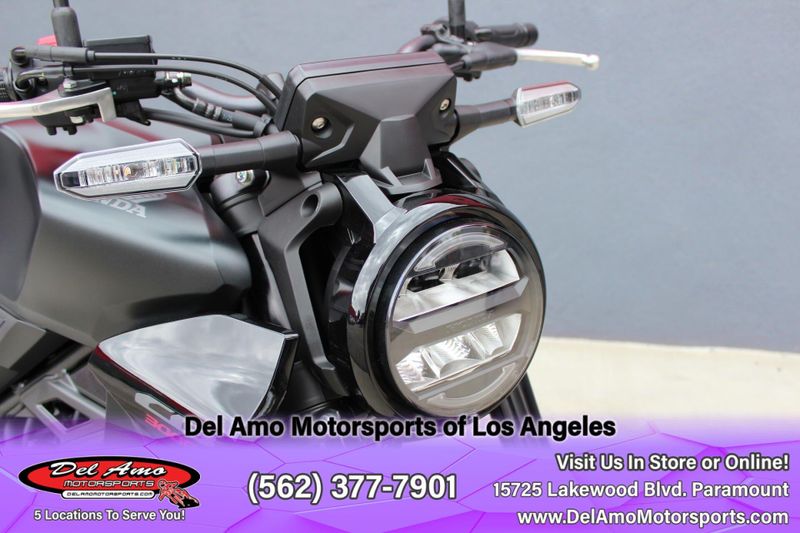 New 2025 Honda CB300R ABS Image 3