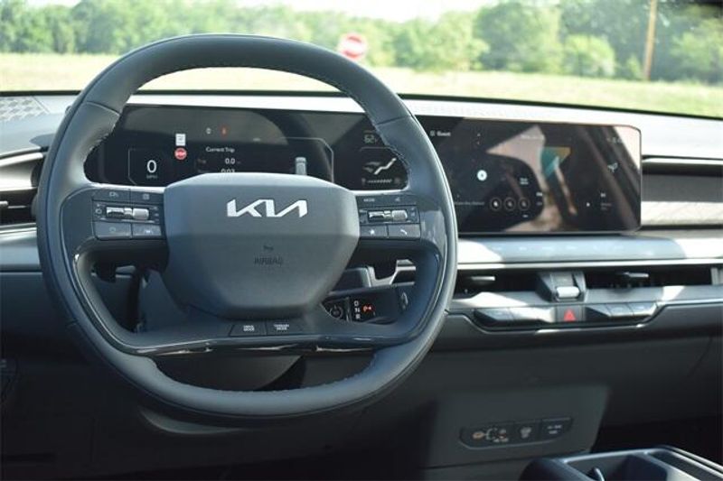 New 2026 Kia EV9 WindImage 22