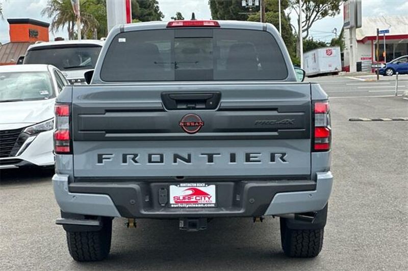 New 2025 Nissan Frontier PRO-4XImage 4