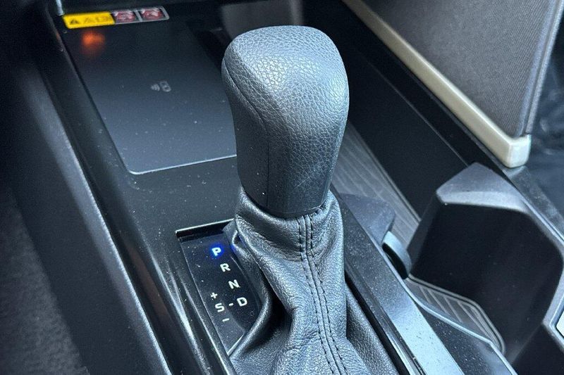 Used 2025 Toyota Camry LEImage 19