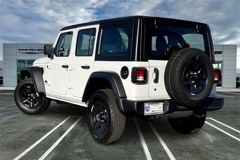 2024 Jeep Wrangler 4-door SportImage 2