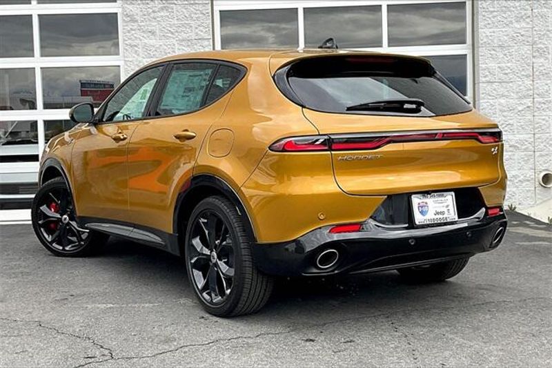 2024 Dodge Hornet R/T Plus EawdImage 2