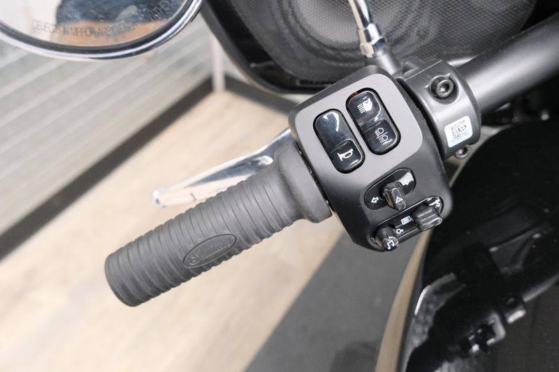 NEW 2025 INDIAN MOTORCYCLE CHIEFTAIN POWERPLUS Image 19