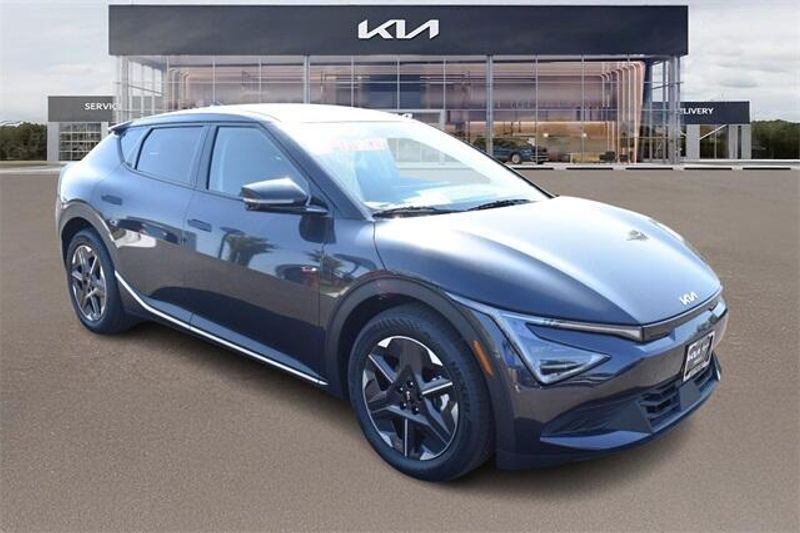 New 2025 Kia EV6 LightImage 10
