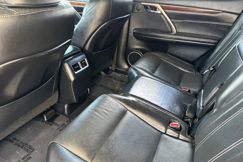 Used 2018 Lexus RX 350LImage 11