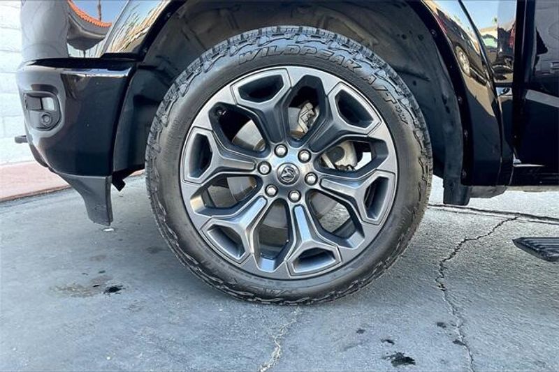 2020 RAM 1500 LimitedImage 7
