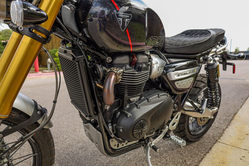 USED 2025 TRIUMPH SCRAMBLER 1200 XE Image 16