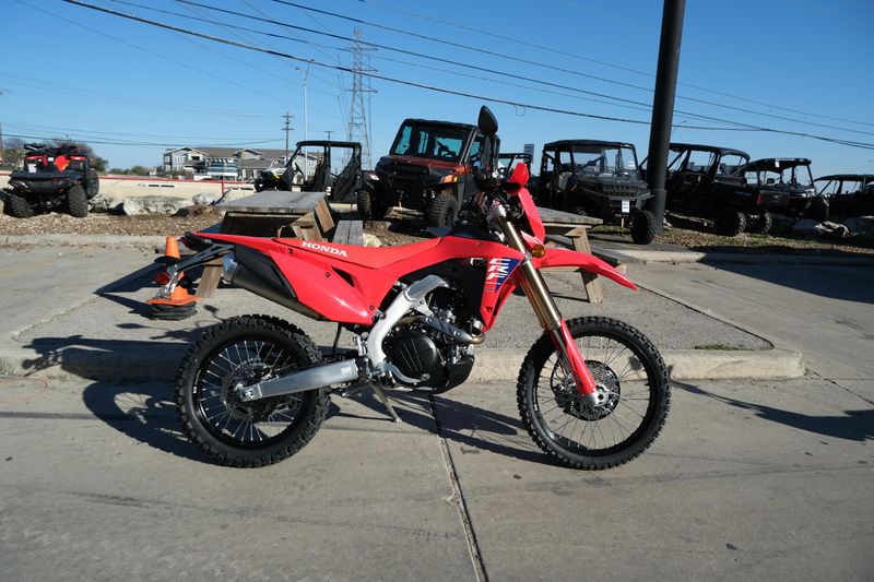 2025 Honda CRF450L REDImage 3