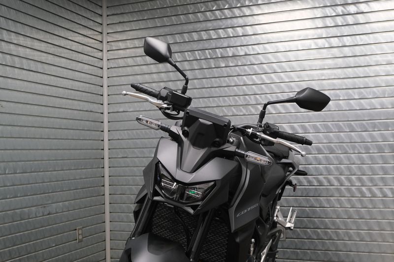 NEW 2025 HONDA CB750 HORNET Image 9