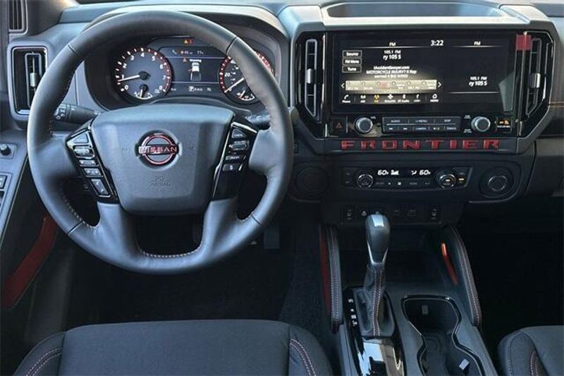 New 2025 Nissan Frontier PRO-XImage 11