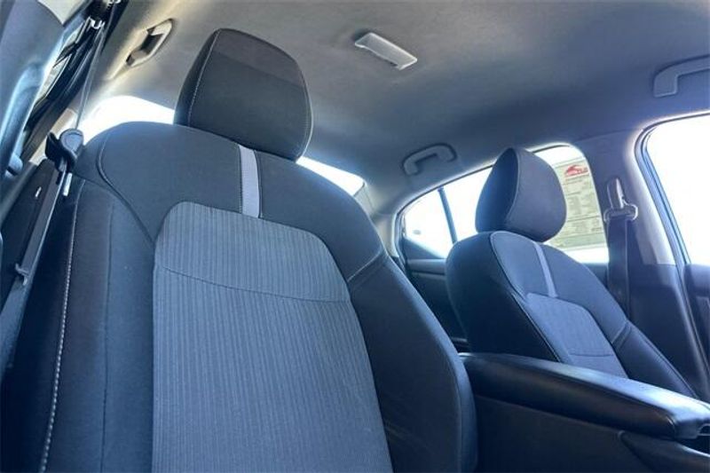 Used 2023 Nissan Sentra SVImage 14