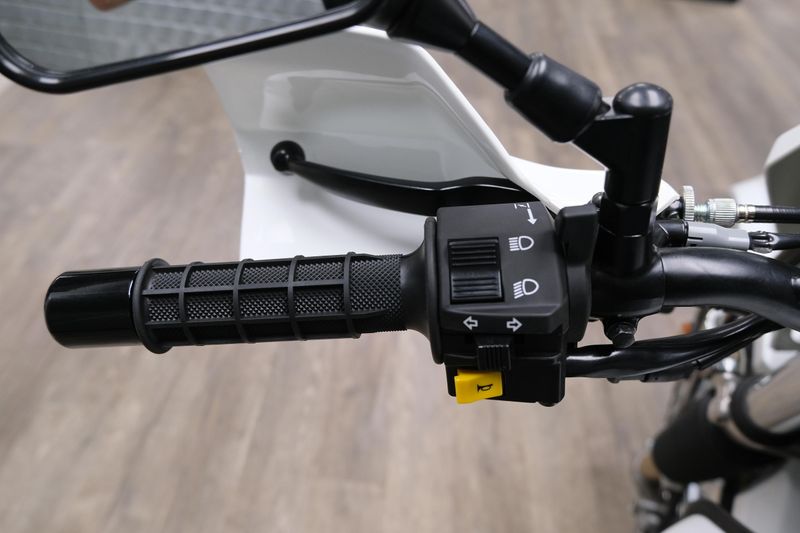 NEW 2026 SUZUKI DR650S Image 20