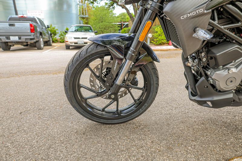 NEW 2026 CFMOTO 300NK Image 10