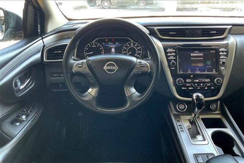 2023 Nissan Murano SVImage 4