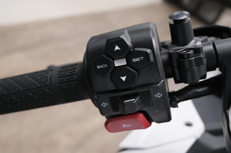 NEW 2026 CFMOTO 450SS Image 22