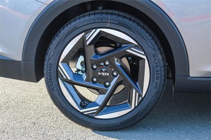 New 2025 Kia K4 EXImage 19