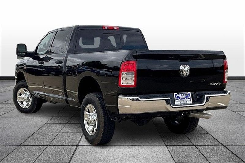 2024 RAM 2500 Tradesman Crew Cab 4x4 6