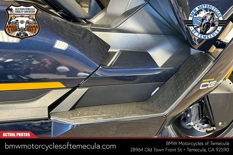 2024 BMW CE 04 in a IMPERIAL BLUE METALLIC exterior color. BMW Motorcycles of Temecula – Southern California 951-395-0675 bmwmotorcyclesoftemecula.com 