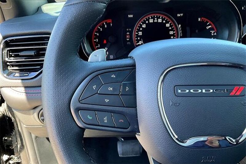 2025 Dodge Durango GT photo 13