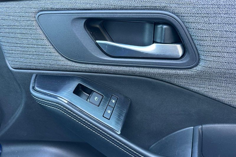 Used 2023 Nissan Rogue SVImage 20