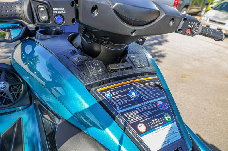 NEW 2026 YAMAHA FX CRUISER SVHO WITH AUDIO Image 9