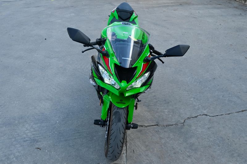 2023 Kawasaki NINJA ZX6R GREEN Image 8
