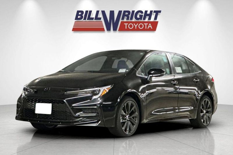 New 2025 Toyota Corolla SEImage 7
