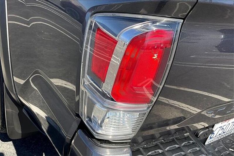 Used 2021 Toyota Tacoma TRD Off-RoadImage 28
