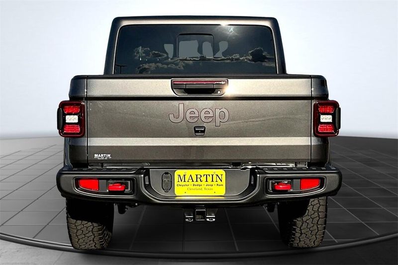 2025 Jeep Gladiator Rubicon photo 4