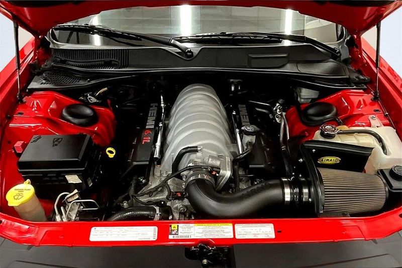 2009 Dodge Challenger SRT8 photo 8