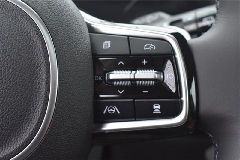 New 2026 Kia Carnival Hybrid SX PrestigeImage 29