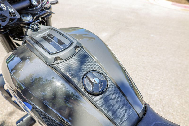 USED 2024 INDIAN MOTORCYCLE FTR SPORT STORM GRAY  RED 49ST Image 18