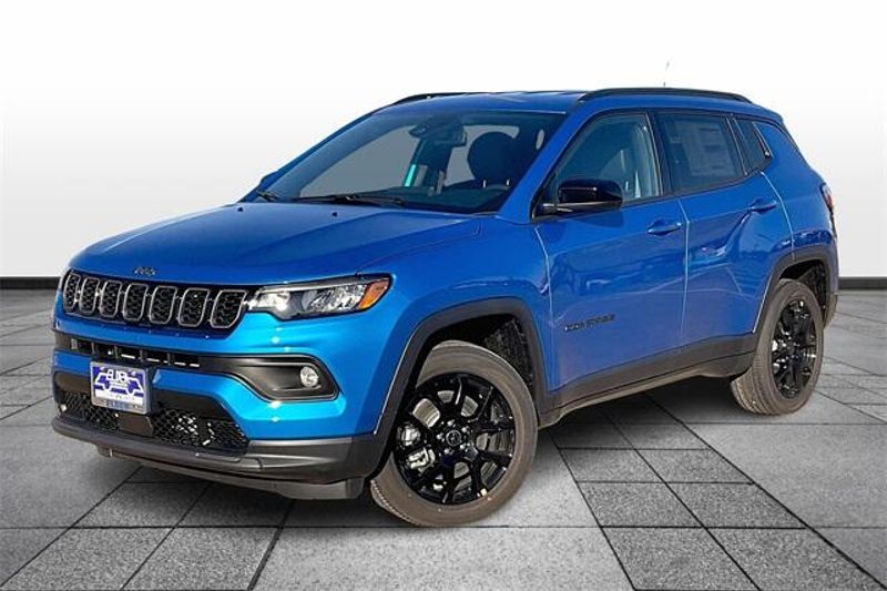 2025 Jeep Compass Latitude 4x4Image 2