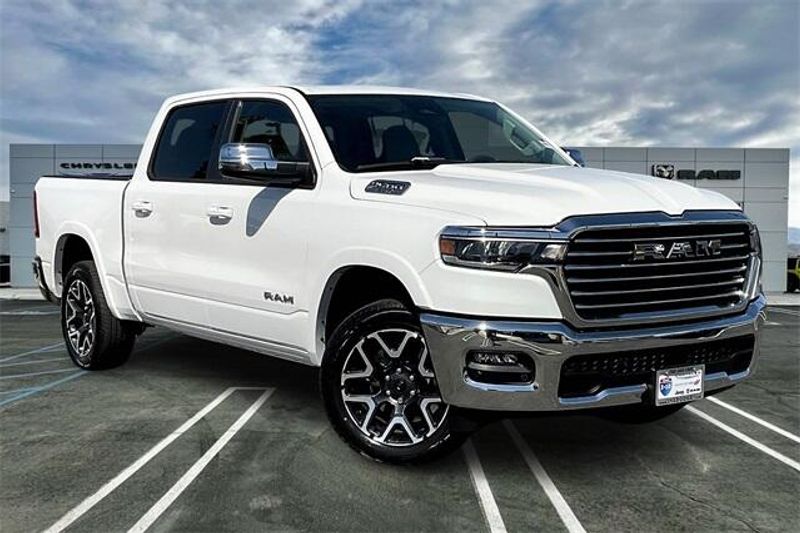 2025 RAM 1500 Laramie Crew Cab 4x4 5