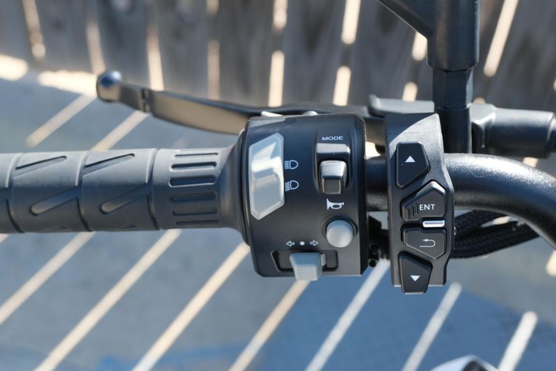 USED 2024 CFMOTO 300NK Image 22