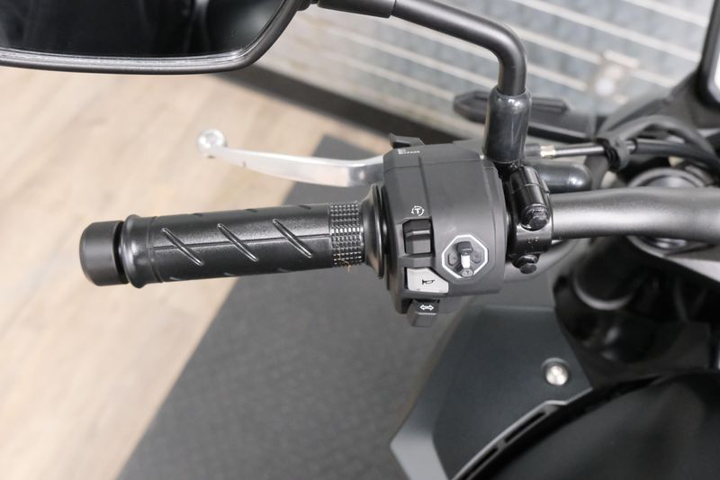 NEW 2025 HONDA CB500F Image 20