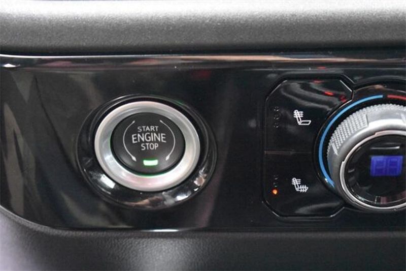 Used 2022 Chevrolet Silverado 1500 LTImage 30