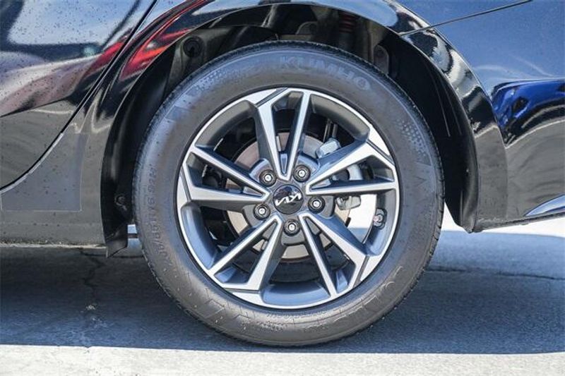 Used 2024 Kia Forte LXSImage 12