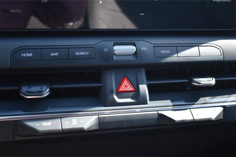 2025 Kia K4 EXImage 25