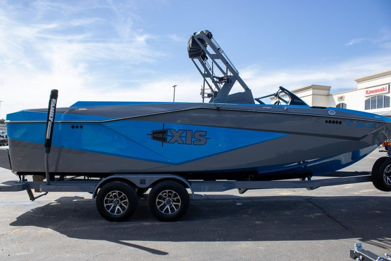 USED 2024 AXIS TSERIES T250 Image 3