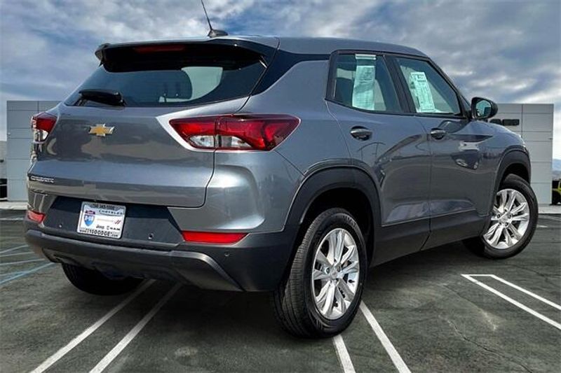 Used 2021 Chevrolet Trailblazer LSImage 13