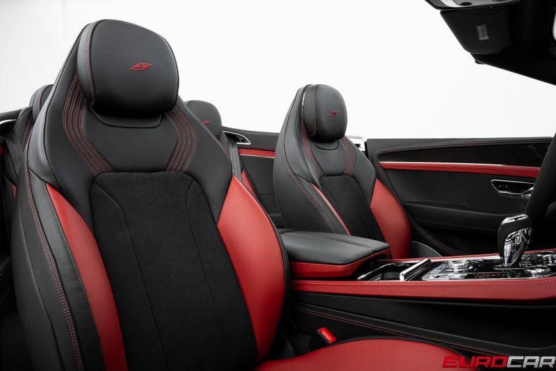 Used 2023 Bentley Continental GT V8 *CARBON INTERIOR TRIM * TWO-TONE INTERIOR*Image 34