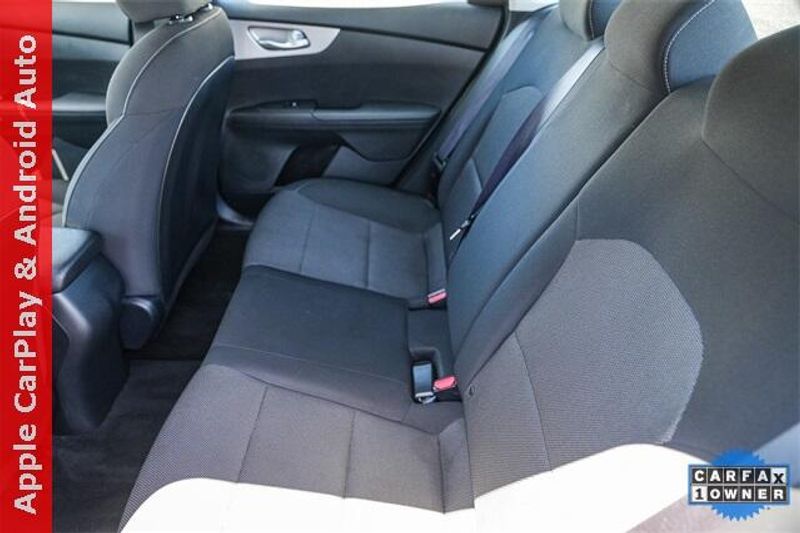 Used 2022 Kia Forte LXSImage 18