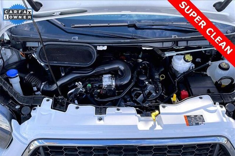 Used 2024 Ford Transit-250 Cargo Van BaseImage 8